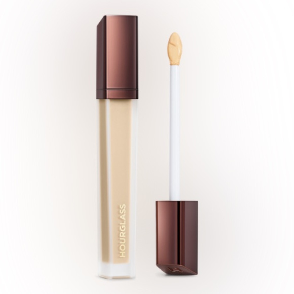 New Hourglass Vanish Airbrush Concealer in cotton color 2 full size